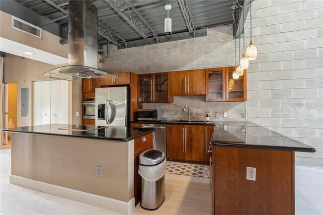 Building Photo - 217 N 12th St