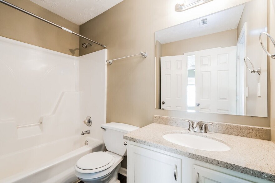 Building Photo - 336 Springhaven Rd