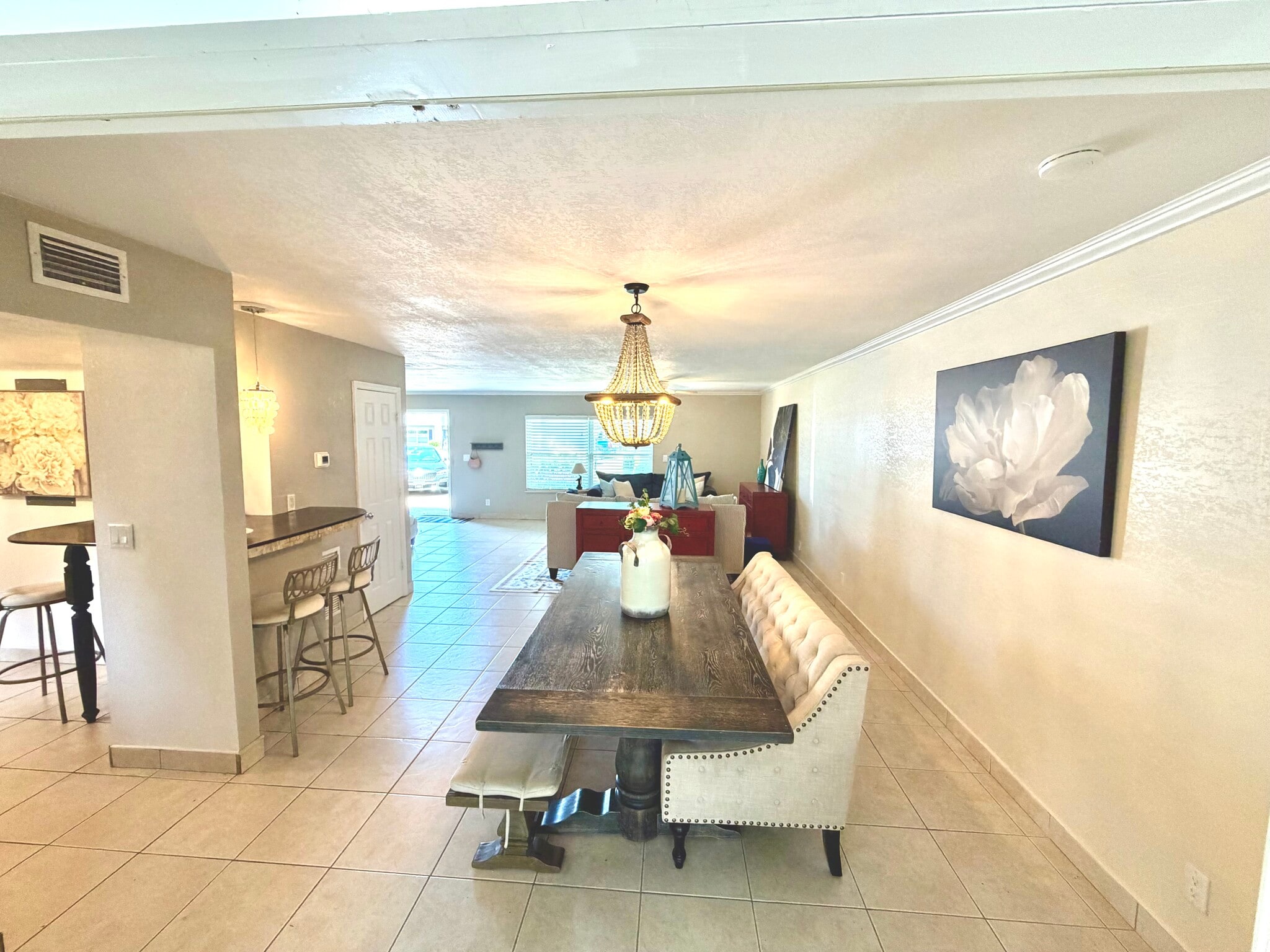 Building Photo - 695 A1A N