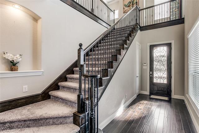Building Photo - 3901 Bentley Dr