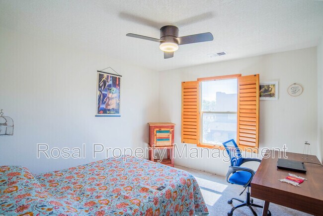 Building Photo - 3504 Yippee Calle Ct NW