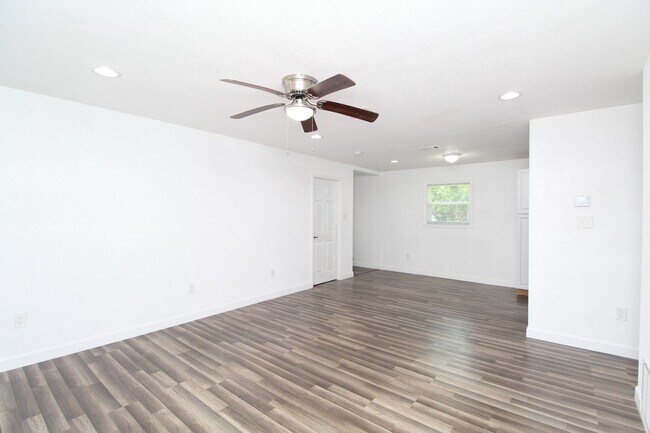Building Photo - 4BR Home with LVP Flooring, Open Layout & Large Backyard Near Dogwood