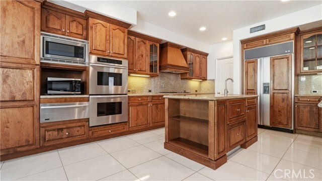 Building Photo - 20253 Vía Galileo