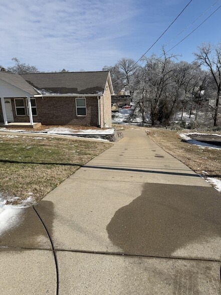 Building Photo - 157 Vulco Dr