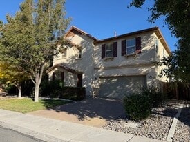 Building Photo - 435 Stradella Ct