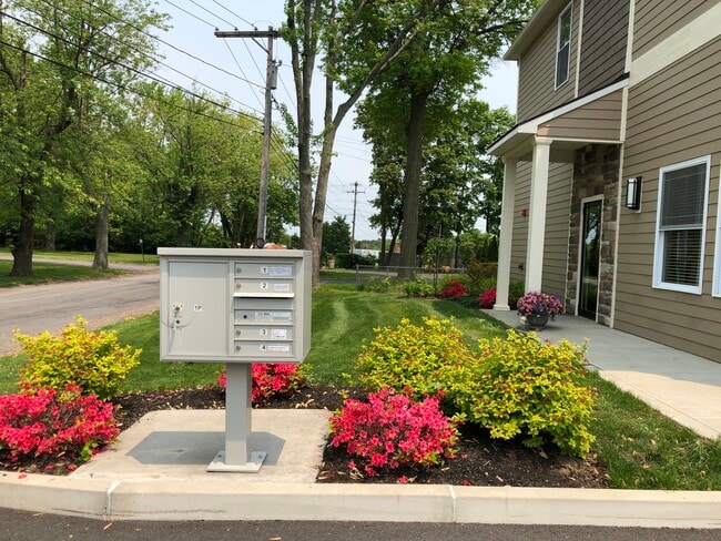 Building Photo - 3 Gaffers Ct