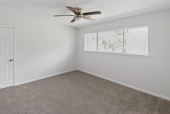 Building Photo - 133 Cherry Tree Ln
