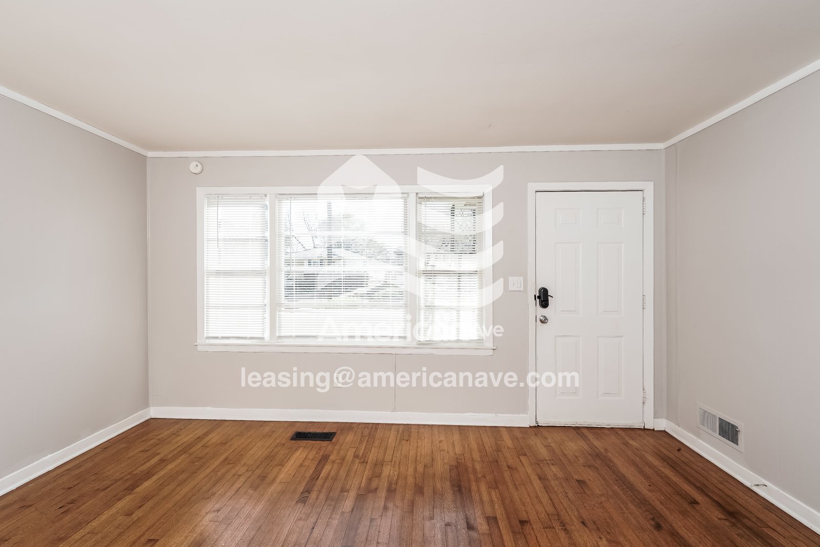 Building Photo - 1632 18th Way SW