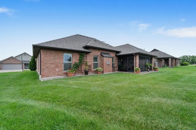 Building Photo - 1808 Trellis Ln