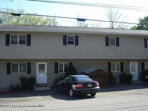 Building Photo - 312 Nichols St