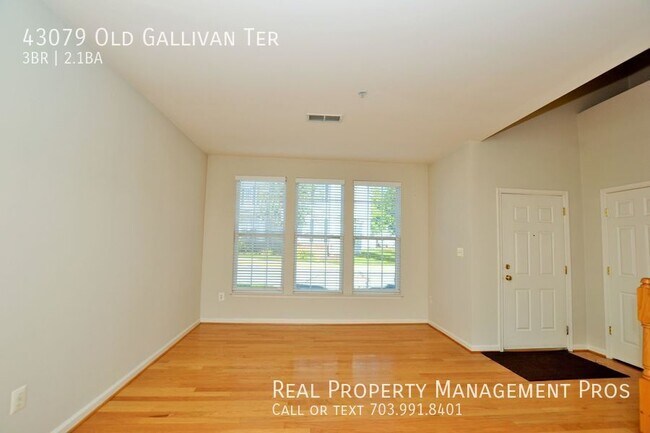 Building Photo - 43079 Old Gallivan Terrace