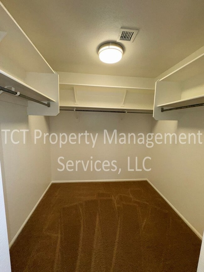 Building Photo - Corner Lot, Two Story Home in The Village of Copper Basin