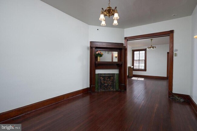 Building Photo - 1427 East Capitol St NE