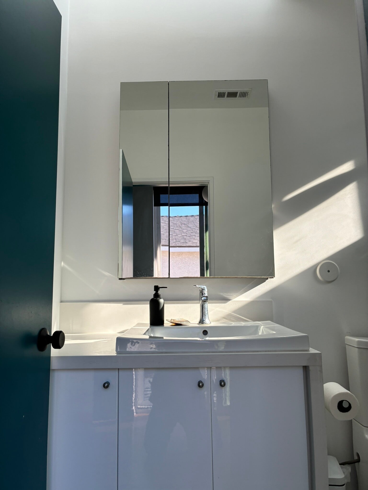 Building Photo - 3447 Community Ave