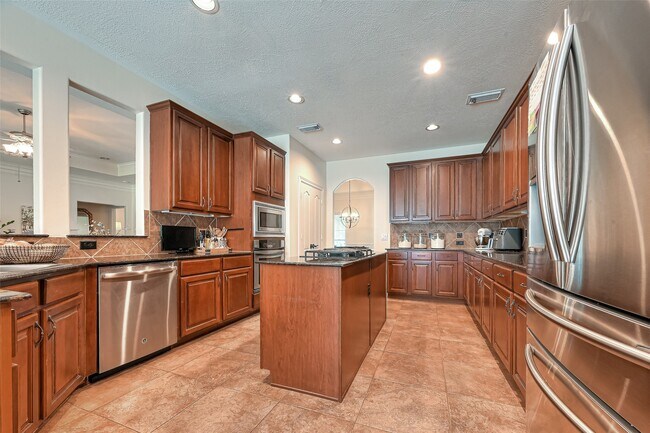 Building Photo - 32515 Westminster Dr