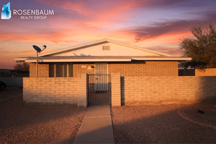 Building Photo - 1006 N Pueblo Dr