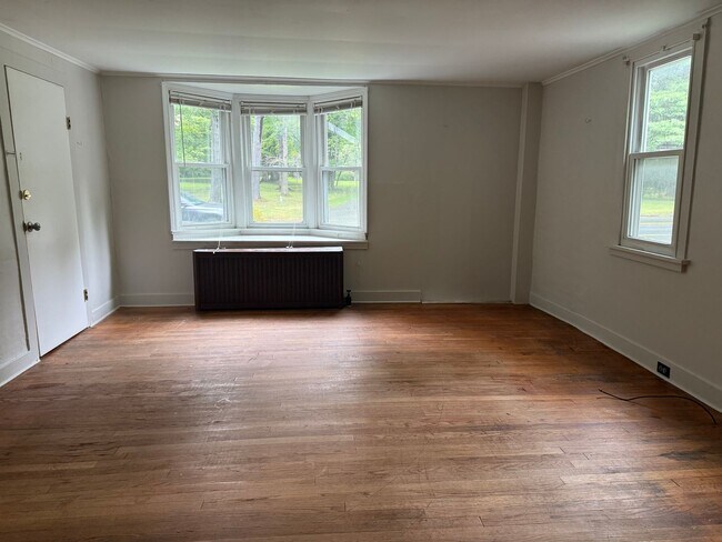 Building Photo - 1244 Dalton Ave