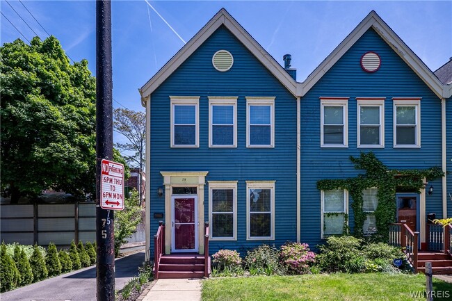 Building Photo - 75 Mariner St