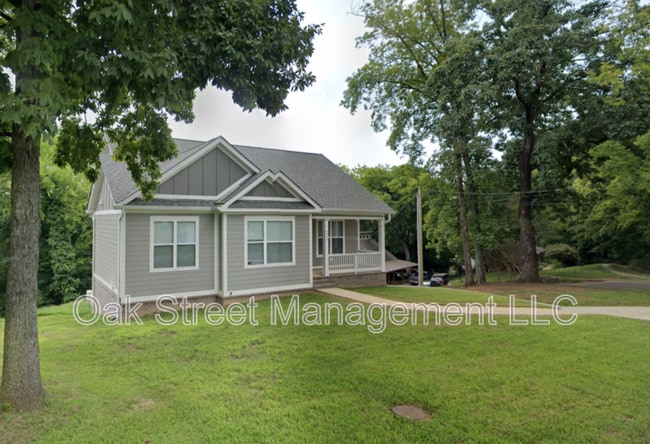Primary Photo - 6396 Fairview Rd