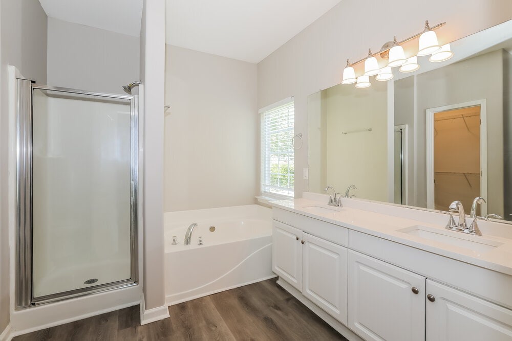 Building Photo - 106 Shadow Creek Ct