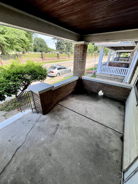 Building Photo - 3711 Boulevard Pl