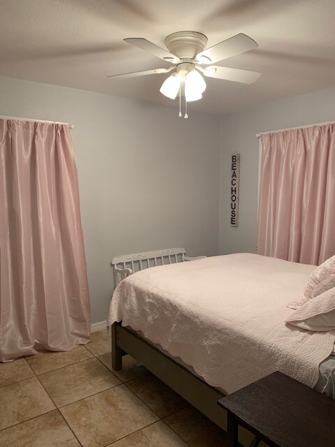 Building Photo - 7353 Phillips St