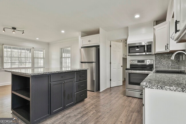 Building Photo - 2366 GA-92