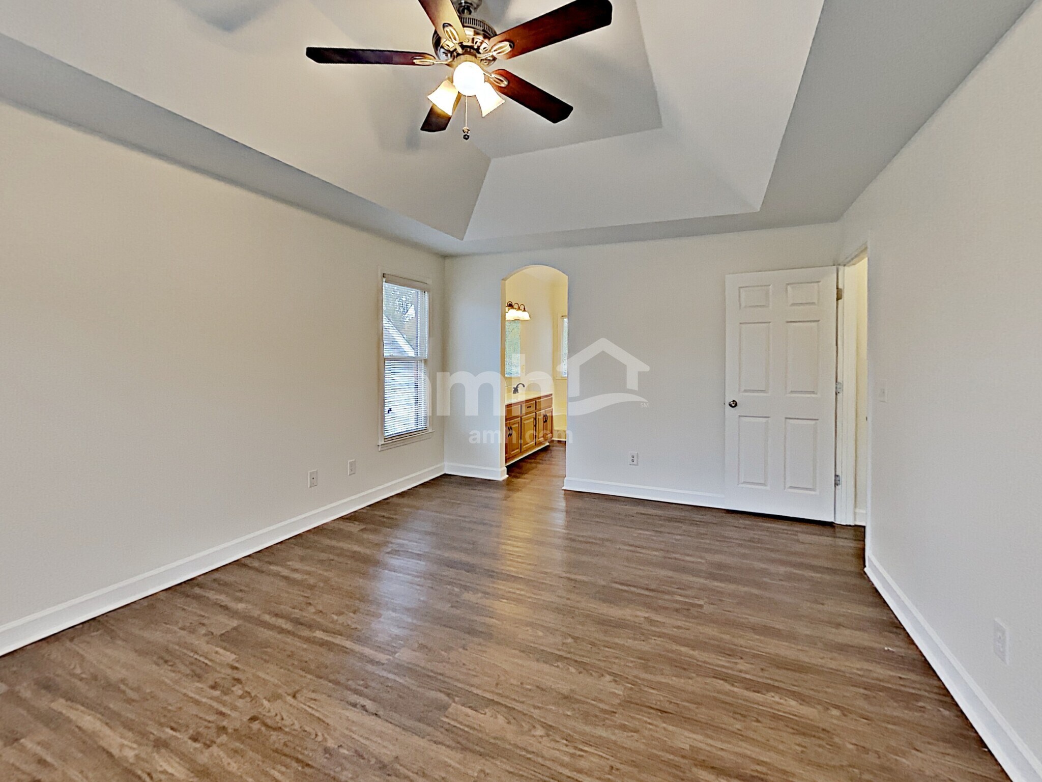 Building Photo - 4013 Windwood Ln