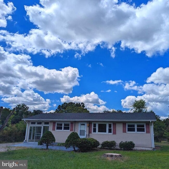 Building Photo - 8608 Linton Hall Rd