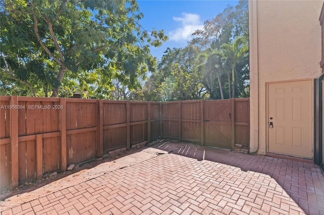 Building Photo - 6907 SW 115th Pl