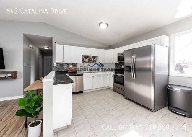 Building Photo - 542 Catalina Dr