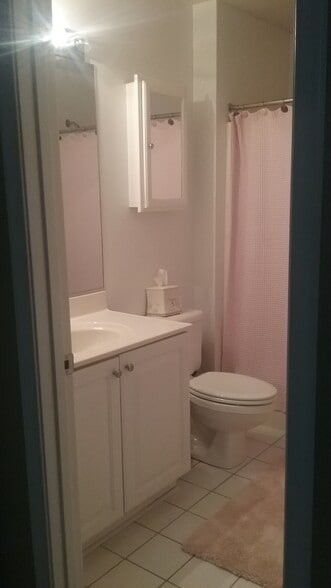 Building Photo - 112 Merganser Ct