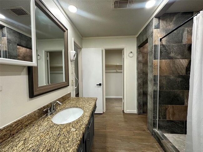 Building Photo - 3031 S Blue Meadow Cir