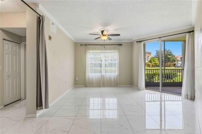 Building Photo - 5655 Bentgrass Dr