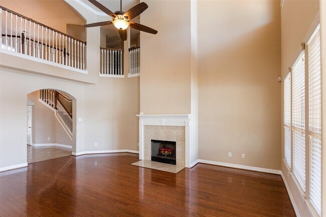 Building Photo - 25311 Hamden Valley Dr