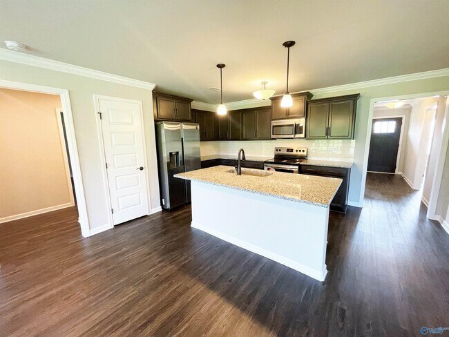 Building Photo - 126 Beaver Brook Pl