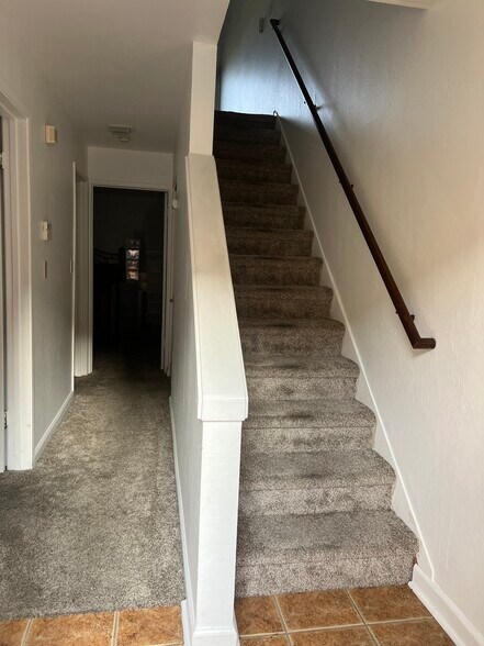 Primary Photo - 2830 21st St