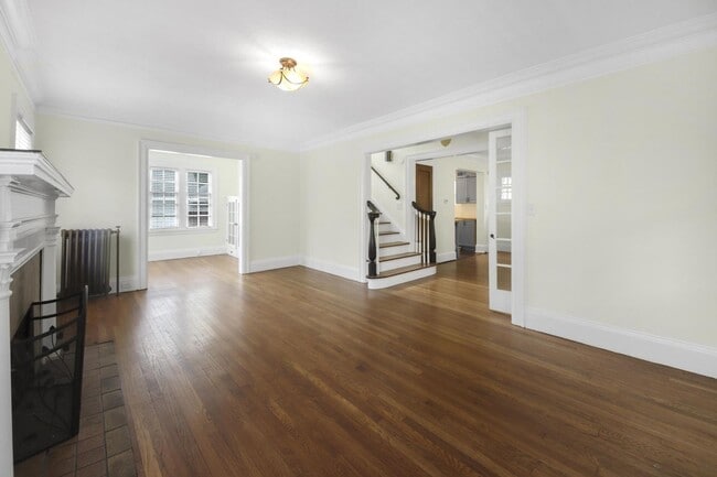 Building Photo - 1265 West Blvd