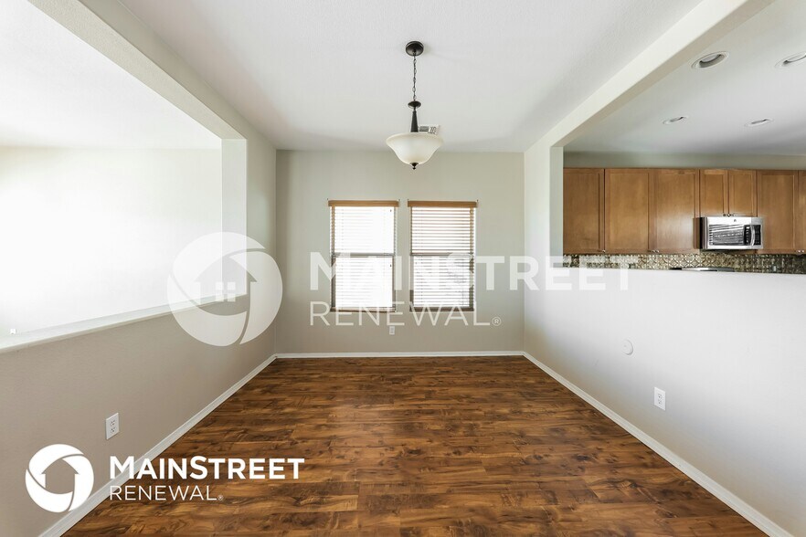 Building Photo - 17421 N 185th Dr