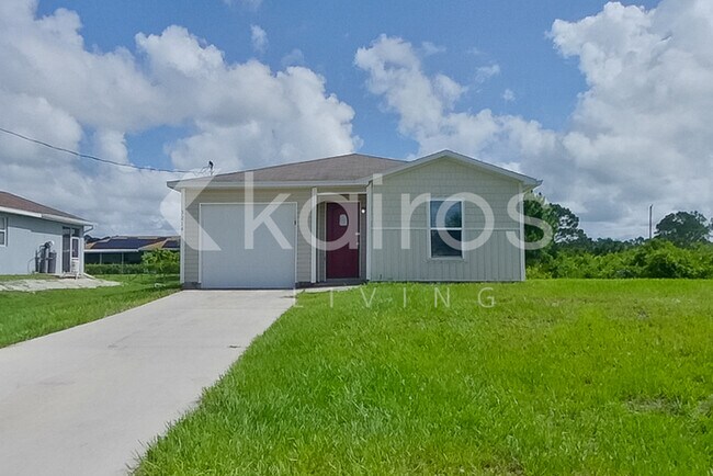 Primary Photo - 3214 65th St W