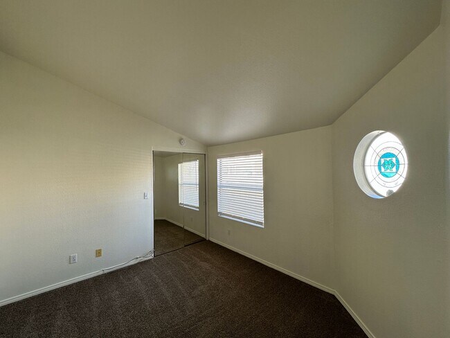 Building Photo - Alta View Estate