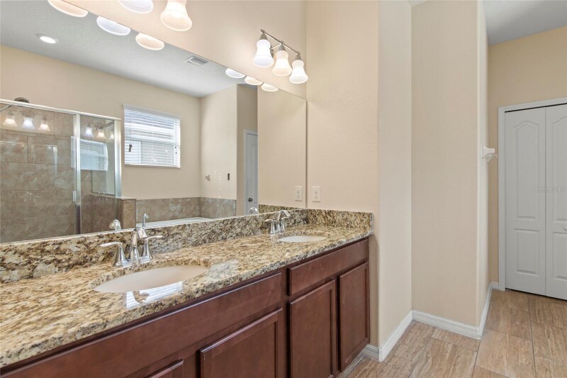 Building Photo - 16614 Myrtle Sand Dr