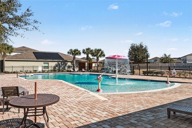 Building Photo - 257 Hamlet Lp