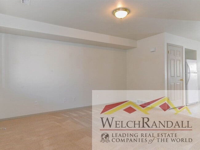 Building Photo - Charming 2 Bed 1.5 Bath Townhome in Harris...