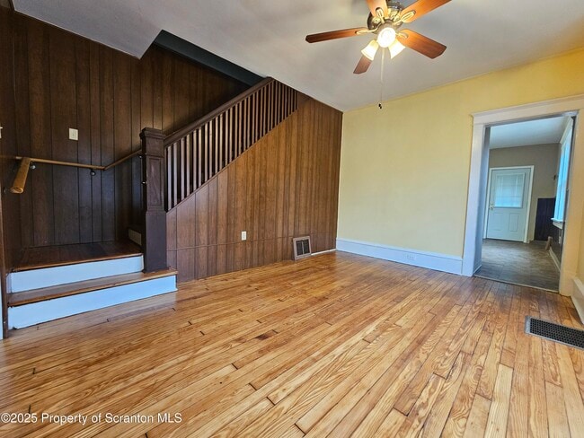 Building Photo - 775 Bennett St