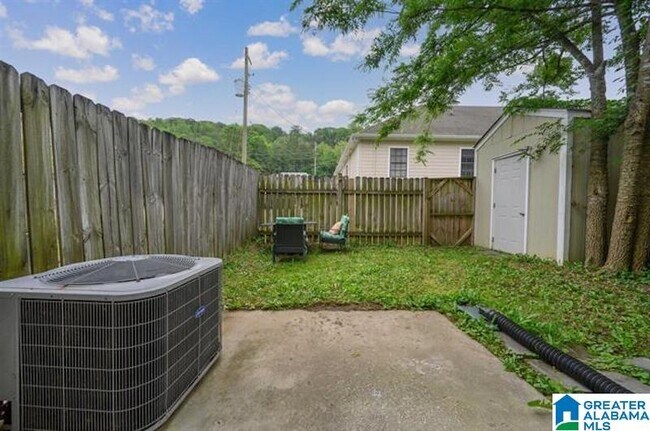 Building Photo - 218 Carl Nichols Dr