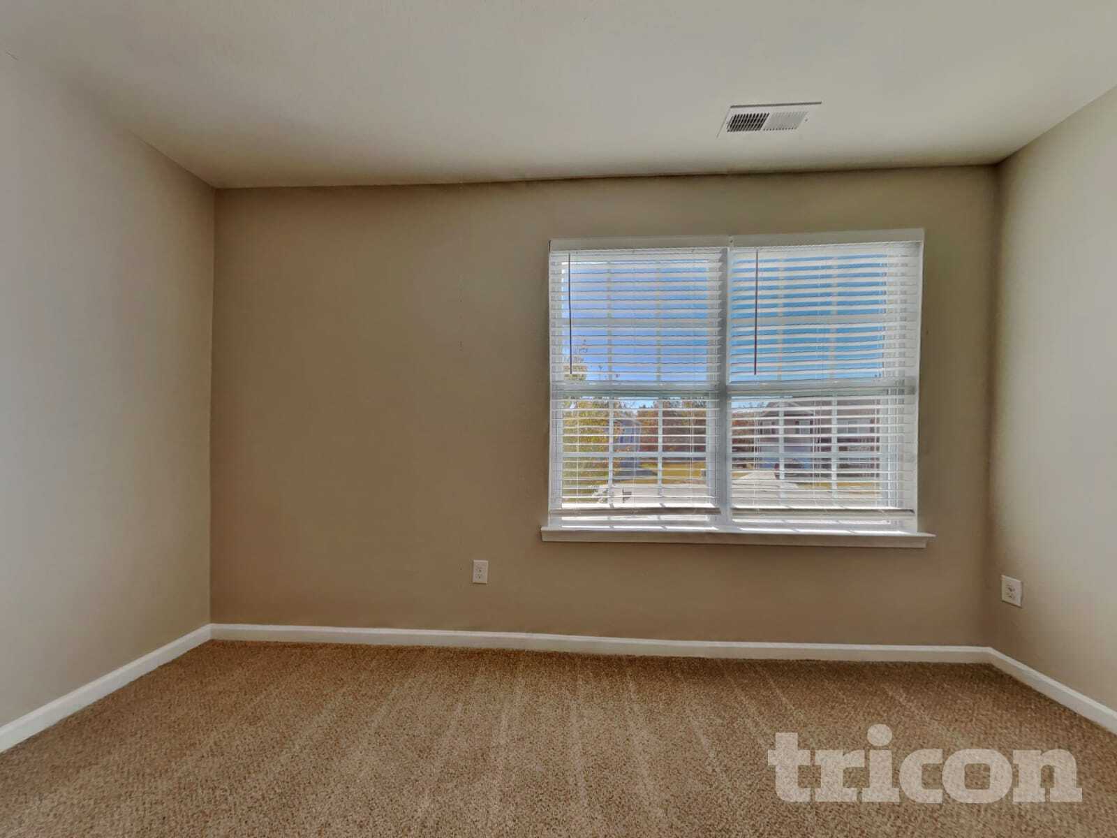 Building Photo - 42 Folkstone Ct