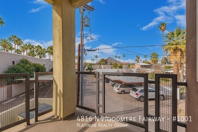 Building Photo - 4816 N Woodmere Fairway