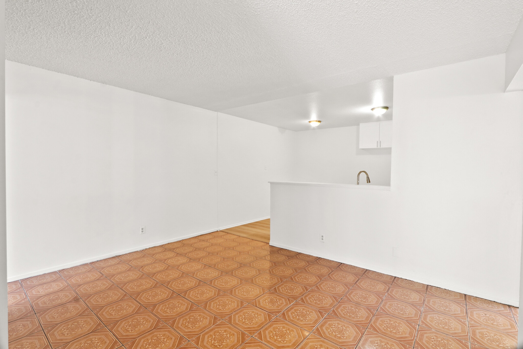 Building Photo - 3025 Garnet Ln
