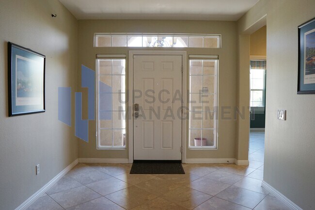 Building Photo - 2029 Savanna Way